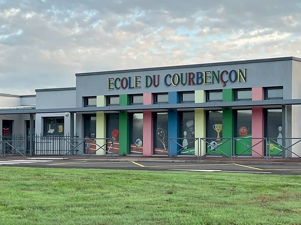 école du Courbençon entrée