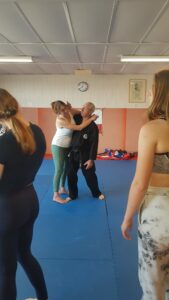 PHOTO SELF DEFENSE 1