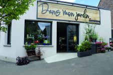 Logo de Dans mon jardin Logo de Dans mon jardin